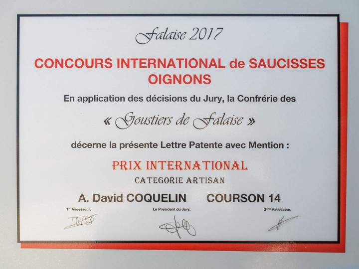 Patente concours international de saucisse soignons